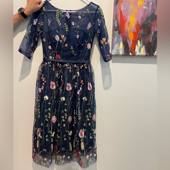 SHEIN Dress - Picture 4 of 6